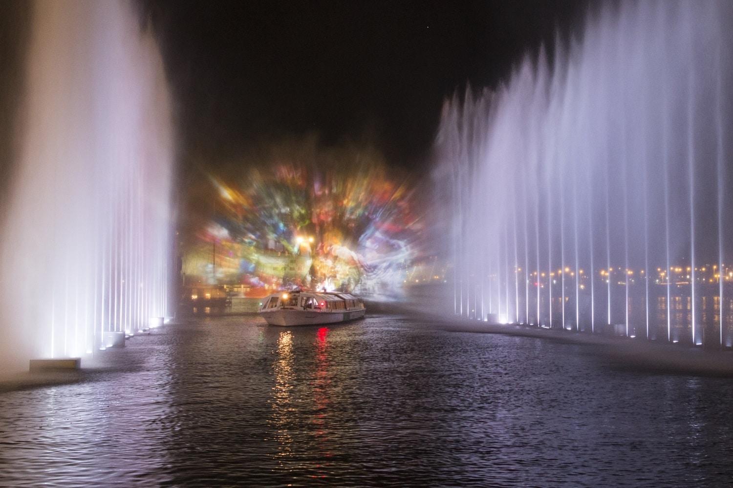 Amsterdam Light Festival 2016 - ARCO - Teresa Mar - Copyright Janus van den Eijnden (64)