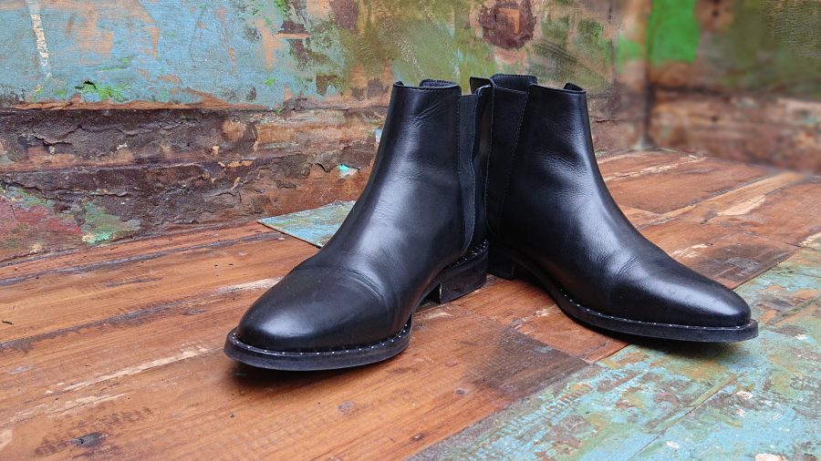 chelsea boots middenaanzicht