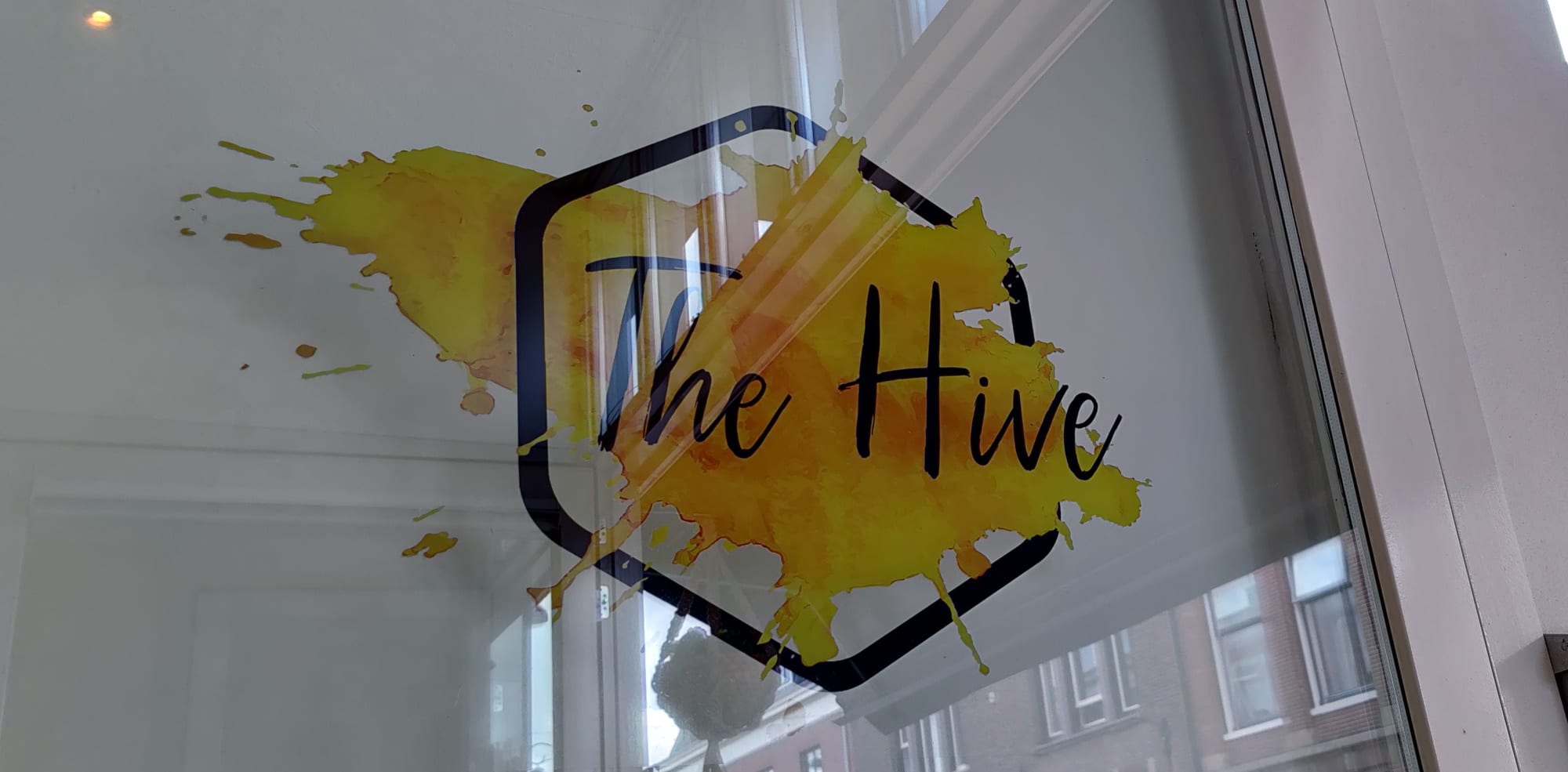 the hive haarlem logo