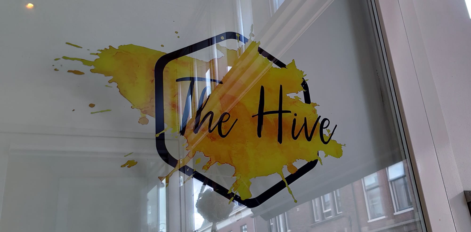 the hive haarlem logo